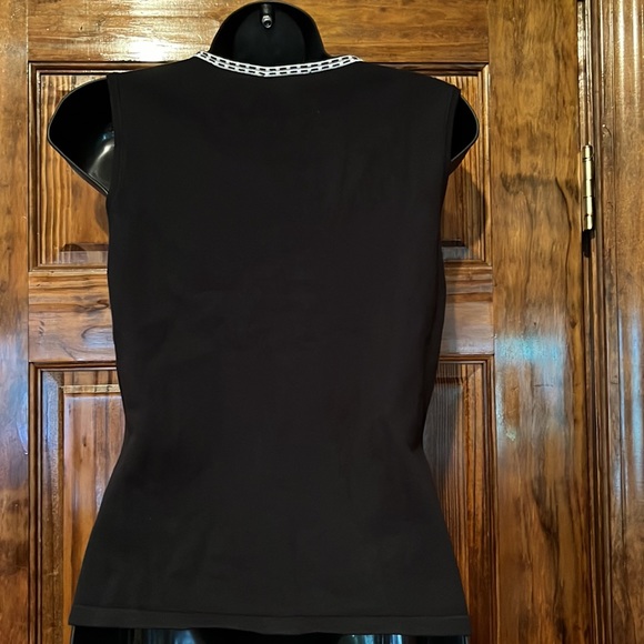 NWT Talbots Sleeveless Top - Picture 4 of 6